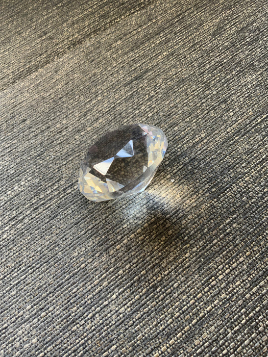 4cm Natural White Diamond