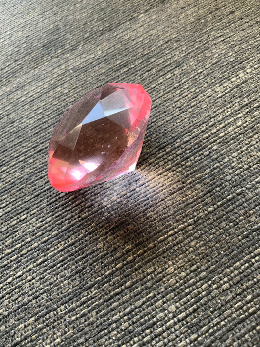 4cm Natural Light Pink Diamond